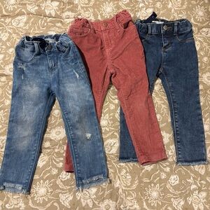 old navy toddler girl bottoms in size 2T.